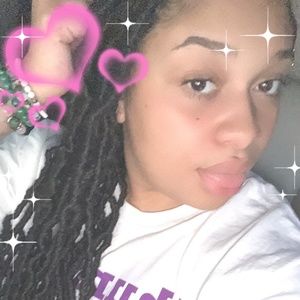 Meet your Posher, Bryana